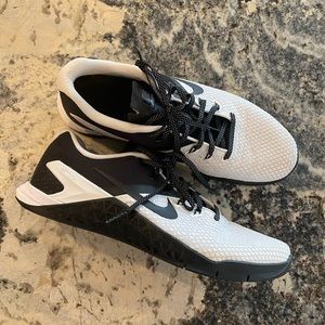 Men’s CUSTOM Nike training sneaker 10.5